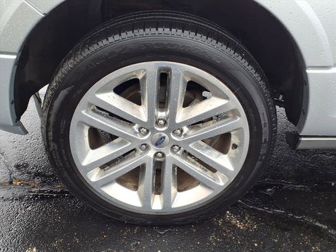 Used 2017 Ford Expedition EL Platinum image 10