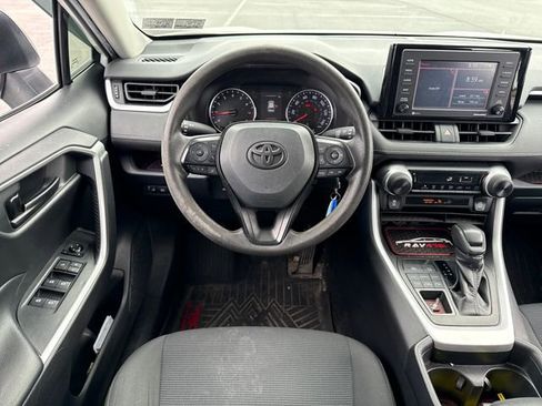 Used 2020 Toyota RAV4 LE w/ All Weather Liner Package AWD/4WD image 20