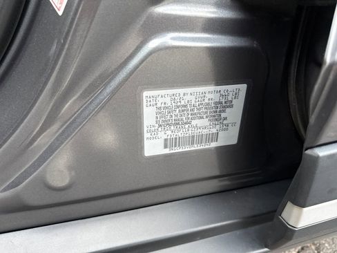 Used 2021 Nissan Kicks SR image 27