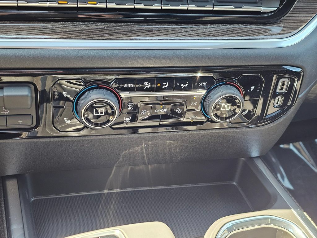 New 2026 Chevrolet Silverado 1500 RST w/ All Star Edition Plus AWD/4WD image 33