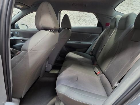 New 2026 Hyundai Elantra SE image 13