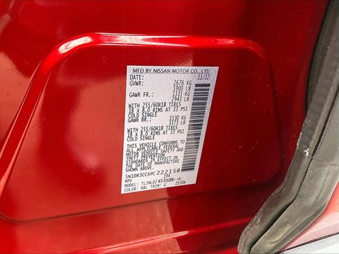 Used 2023 Nissan Pathfinder SL image 35