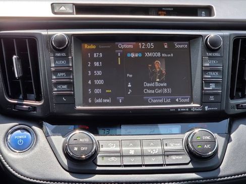 Used 2016 Toyota RAV4 Limited AWD/4WD image 11