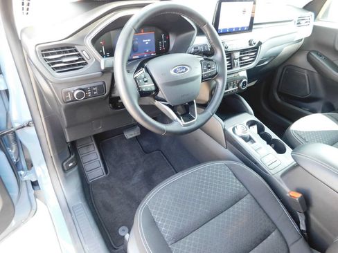 Used 2024 Ford Escape Active AWD/4WD image 14