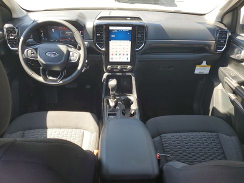 New 2026 Ford Ranger XLT w/ Black Appearance Package image 11