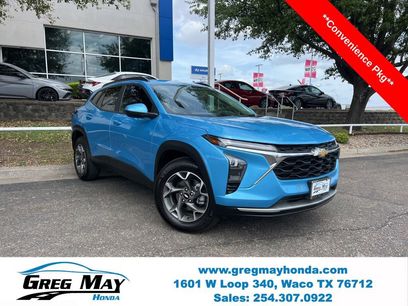 Used 2025 Chevrolet Trax LT w/ Driver Confidence Package