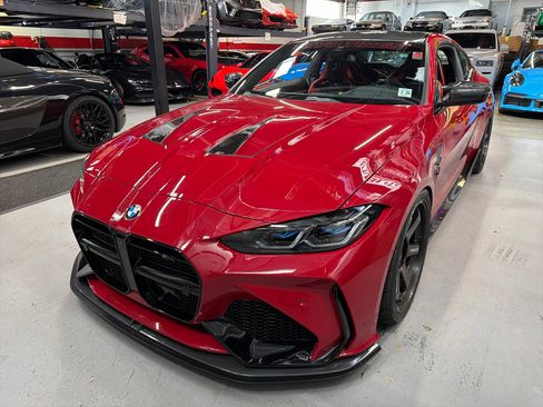 Used 2021 BMW M4 Coupe image 11