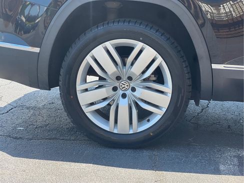 Used 2019 Volkswagen Atlas SEL Premium AWD/4WD image 28