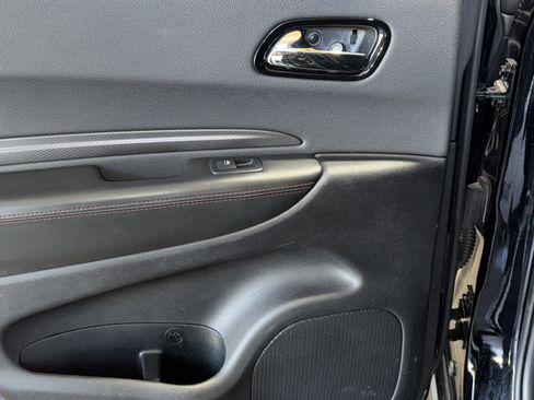 Used 2024 Dodge Durango GT RWD image 37