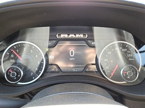 New 2026 RAM 1500 Express AWD/4WD image 23