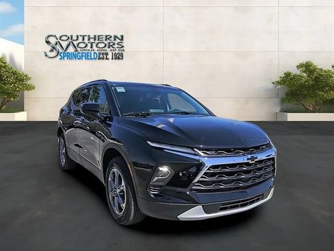 Used 2024 Chevrolet Blazer LT w/ Convenience Package FWD image 36