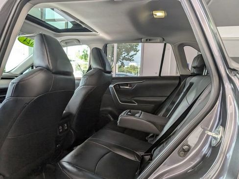 Used 2024 Toyota RAV4 XLE Premium FWD image 7