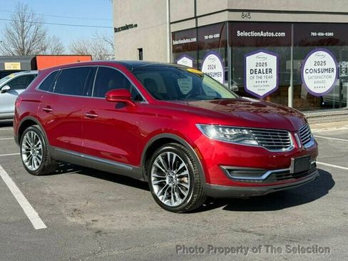 Used 2016 Lincoln MKX Reserve w/ Luxury Package image 3