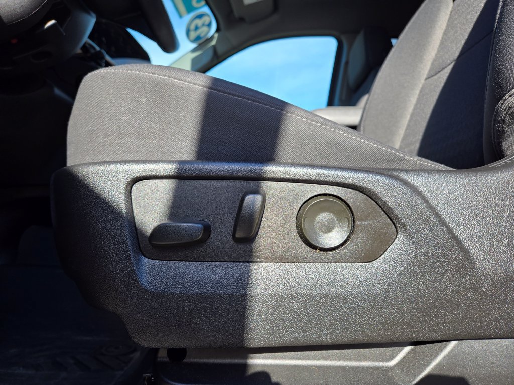 Used 2023 Chevrolet Silverado 1500 RST AWD/4WD image 16