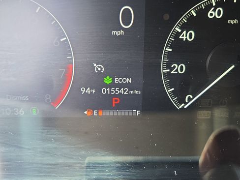 Used 2023 Honda HR-V LX image 26