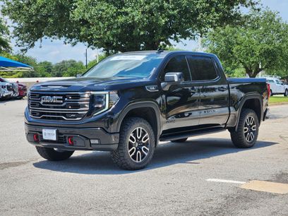 Used 2025 GMC Sierra 1500 AT4 w/ AT4 Premium Package