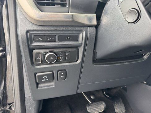 Certified 2022 Ford F150 Raptor w/ Equipment Group 801A High image 17