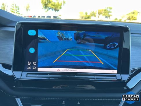 Used 2024 Volkswagen Atlas Cross Sport SE image 68