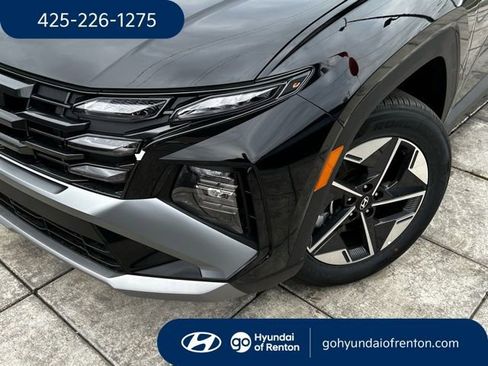 New 2026 Hyundai Tucson SEL image 1