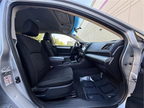 Used 2017 Subaru Outback 2.5i image 42