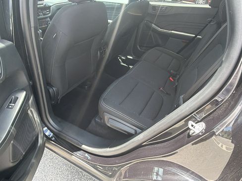 Used 2025 Ford Escape Active AWD/4WD image 23