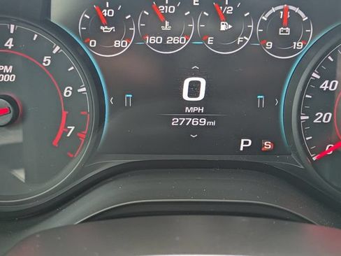 Used 2018 Chevrolet Camaro SS RWD image 25