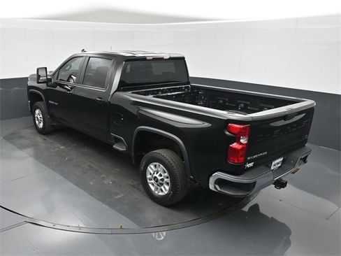Used 2024 Chevrolet Silverado 2500 LT w/ Z71 Off-Road Package image 30
