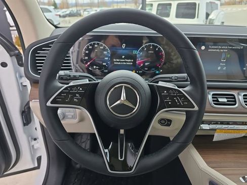 New 2026 Mercedes-Benz GLE 450 4MATIC image 32