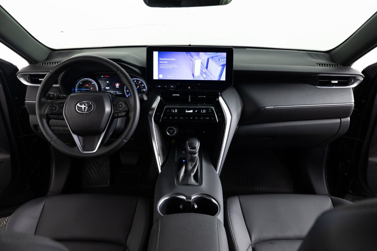 Used 2024 Toyota Venza XLE AWD/4WD image 38