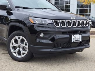 New 2026 Jeep Compass Latitude video 2