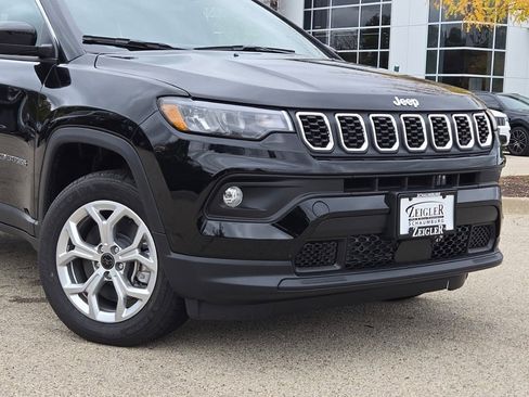 New 2026 Jeep Compass Latitude image 2