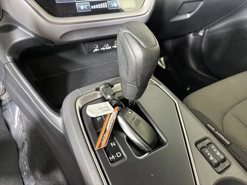 Used 2025 Subaru Crosstrek 2.5i Premium AWD/4WD image 21