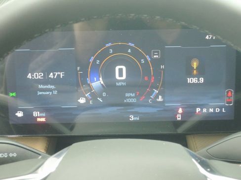 New 2026 Chevrolet Equinox ACTIV w/ Safety and Technology Package FWD image 13