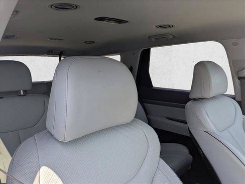 Used 2025 Hyundai Palisade SEL AWD/4WD image 19