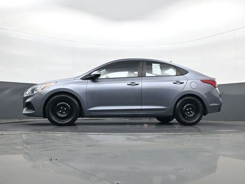 Used 2019 Hyundai Accent SE image 28