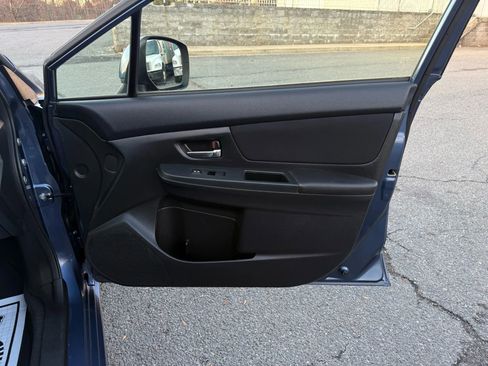 Used 2012 Subaru Impreza 2.0i Sport Premium image 23