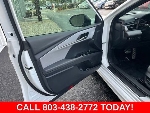 Used 2026 Toyota Camry SE FWD image 5