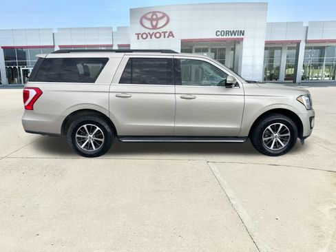 Used 2018 Ford Expedition Max XLT w/ Equipment Group 202A AWD/4WD image 6