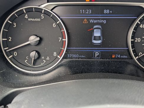 Used 2025 Nissan Altima 2.5 SV FWD image 21