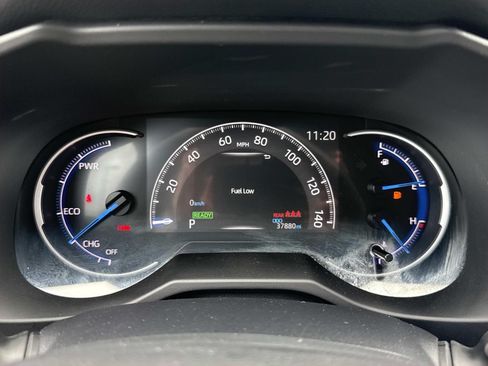 Used 2024 Toyota RAV4 LE AWD/4WD image 18