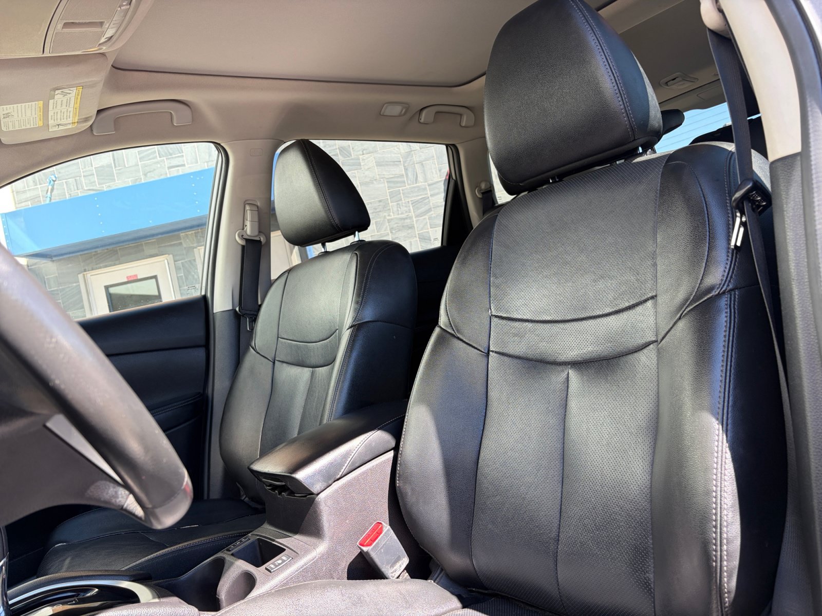 Used 2015 Nissan Rogue SL w/ SL Premium Package AWD/4WD image 13