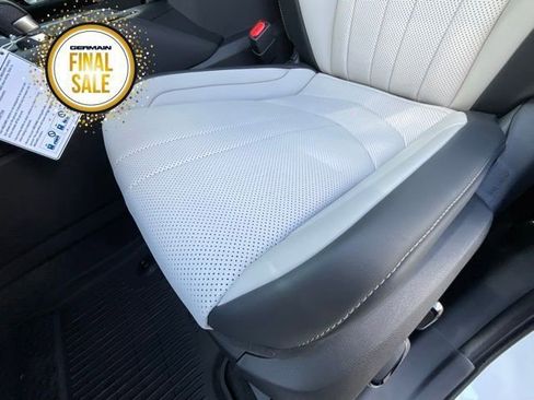 New 2025 Lexus TX 500h AWD image 19