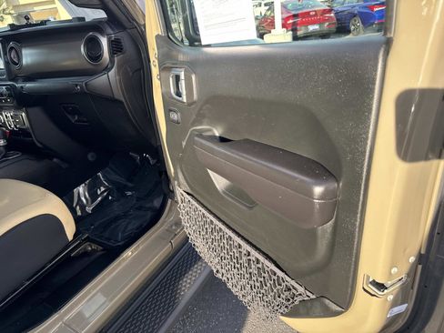 Used 2020 Jeep Gladiator Sport w/ Quick Order Package 24S image 25