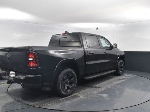 New 2026 RAM 1500 4x4 Crew Cab image 9