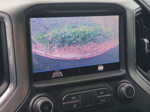 Used 2020 Chevrolet Silverado 1500 LT Trail Boss image 19