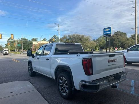 Used 2020 GMC Sierra 1500 4x4 Crew Cab w/ Sierra Value Package image 7