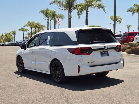 New 2026 Honda Odyssey Sport-L image 9