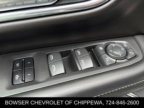 Certified 2023 GMC Yukon SLT w/ SLT Luxury Package image 12