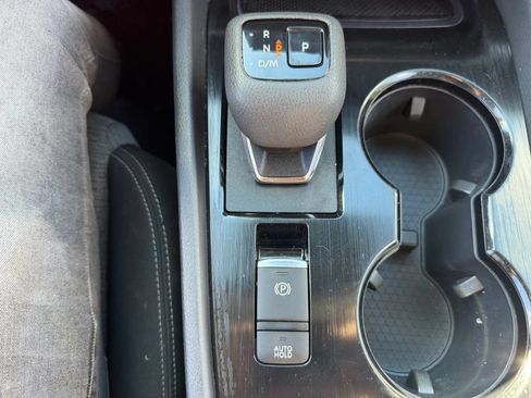 Used 2023 Nissan Rogue SV AWD/4WD image 20