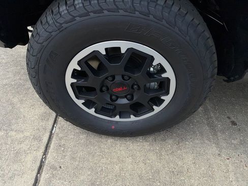 New 2026 Toyota Tacoma TRD Off-Road image 32